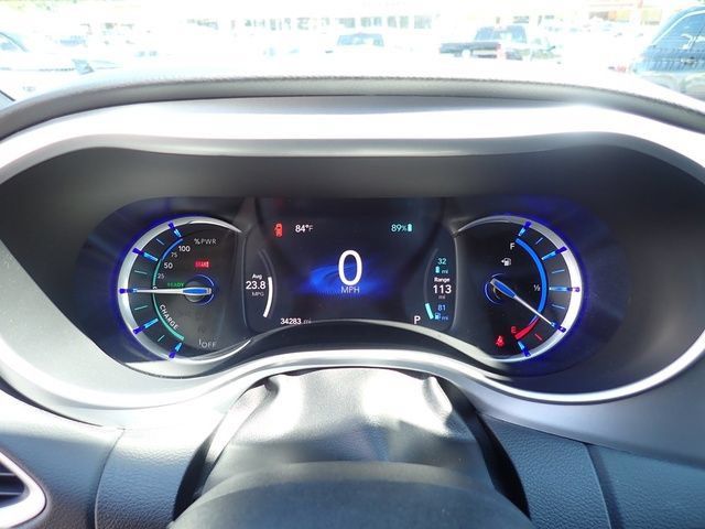 Certified 2020 Chrysler Pacifica Touring w/ S Appearance Package FWD image 26
