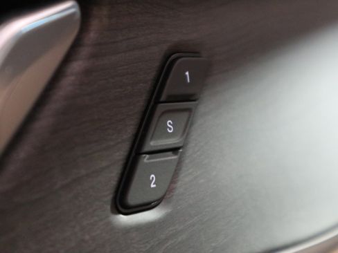 New 2025 Jeep Grand Cherokee L Limited w/ Luxury Tech Group II image 37