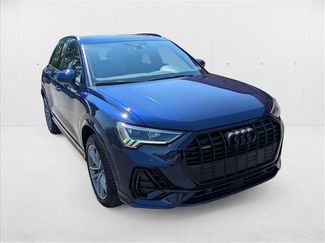 New 2025 Audi Q3 2.0T Premium video 3