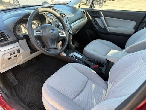 Used 2015 Subaru Forester 2.5i Premium AWD/4WD image 8
