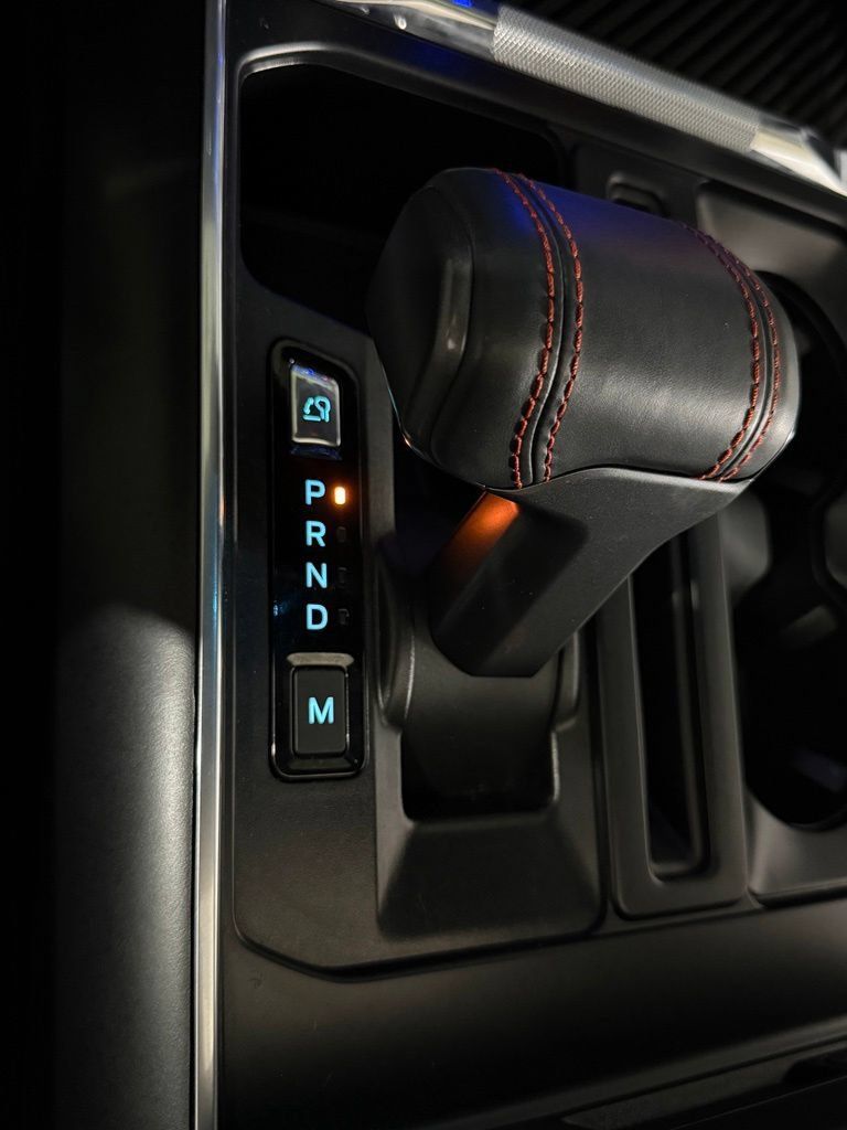 Used 2025 Ford F150 Raptor AWD/4WD image 45