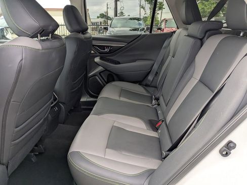 Used 2025 Subaru Outback Onyx Edition AWD/4WD image 26