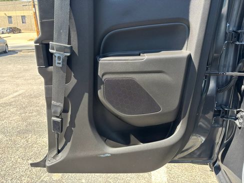 Used 2016 Chevrolet Colorado W/T w/ WT Convenience Package RWD image 40