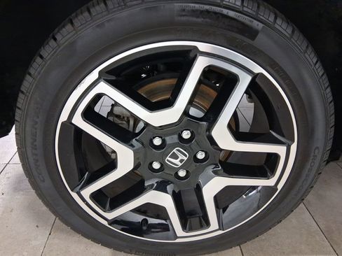Used 2023 Honda Passport Elite image 12