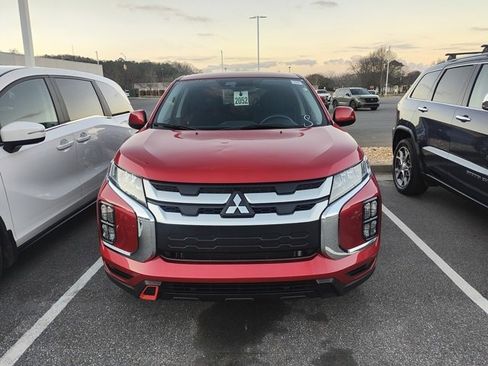Used 2024 Mitsubishi Outlander Sport AWD image 2
