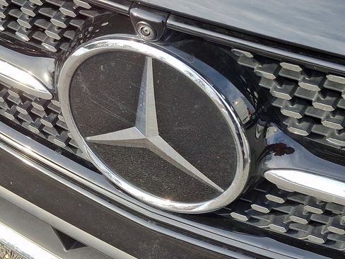 Used 2022 Mercedes-Benz E 450 4MATIC Coupe image 33