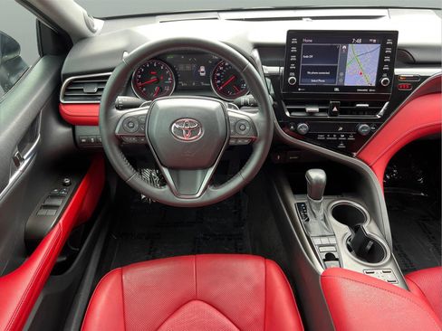 Used 2021 Toyota Camry XSE w/ Navigation Package image 14