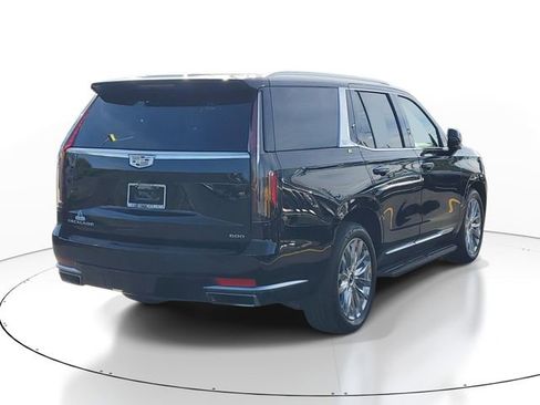 Certified 2023 Cadillac Escalade Premium Luxury w/ Performance Package AWD/4WD image 4