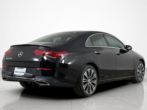 Used 2023 Mercedes-Benz CLA 250 image 5