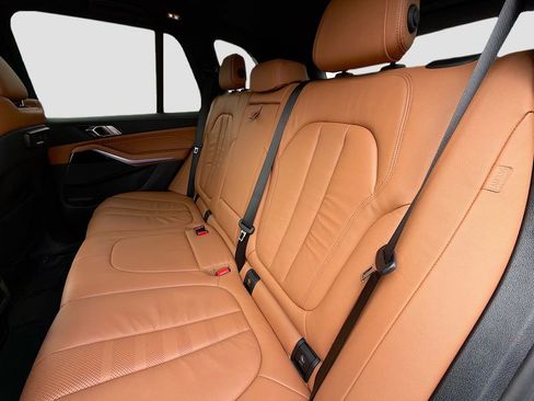 Used 2019 BMW X5 xDrive40i w/ Premium Package 2 image 20