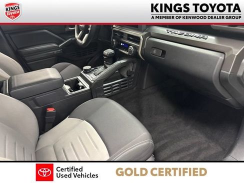 Certified 2024 Toyota Tacoma TRD Off-Road AWD/4WD image 11