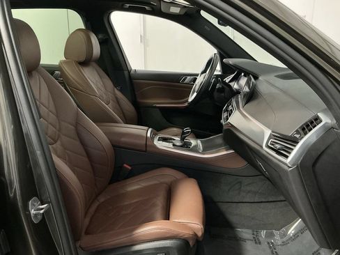 Used 2023 BMW X5 xDrive40i AWD/4WD image 27