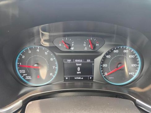 Used 2018 Chevrolet Equinox LT AWD/4WD image 27