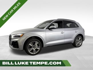 Used 2025 Audi Q5 2.0T Premium w/ Convenience Plus Package AWD/4WD video 1