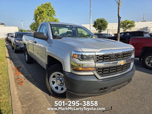 Used 2018 Chevrolet Silverado 1500 W/T AWD/4WD image 3