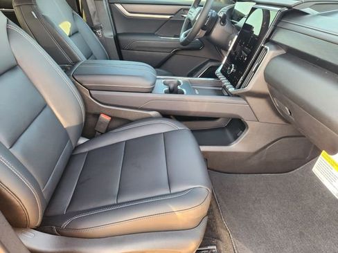 New 2026 GMC Acadia Elevation w/ Black Edition image 27