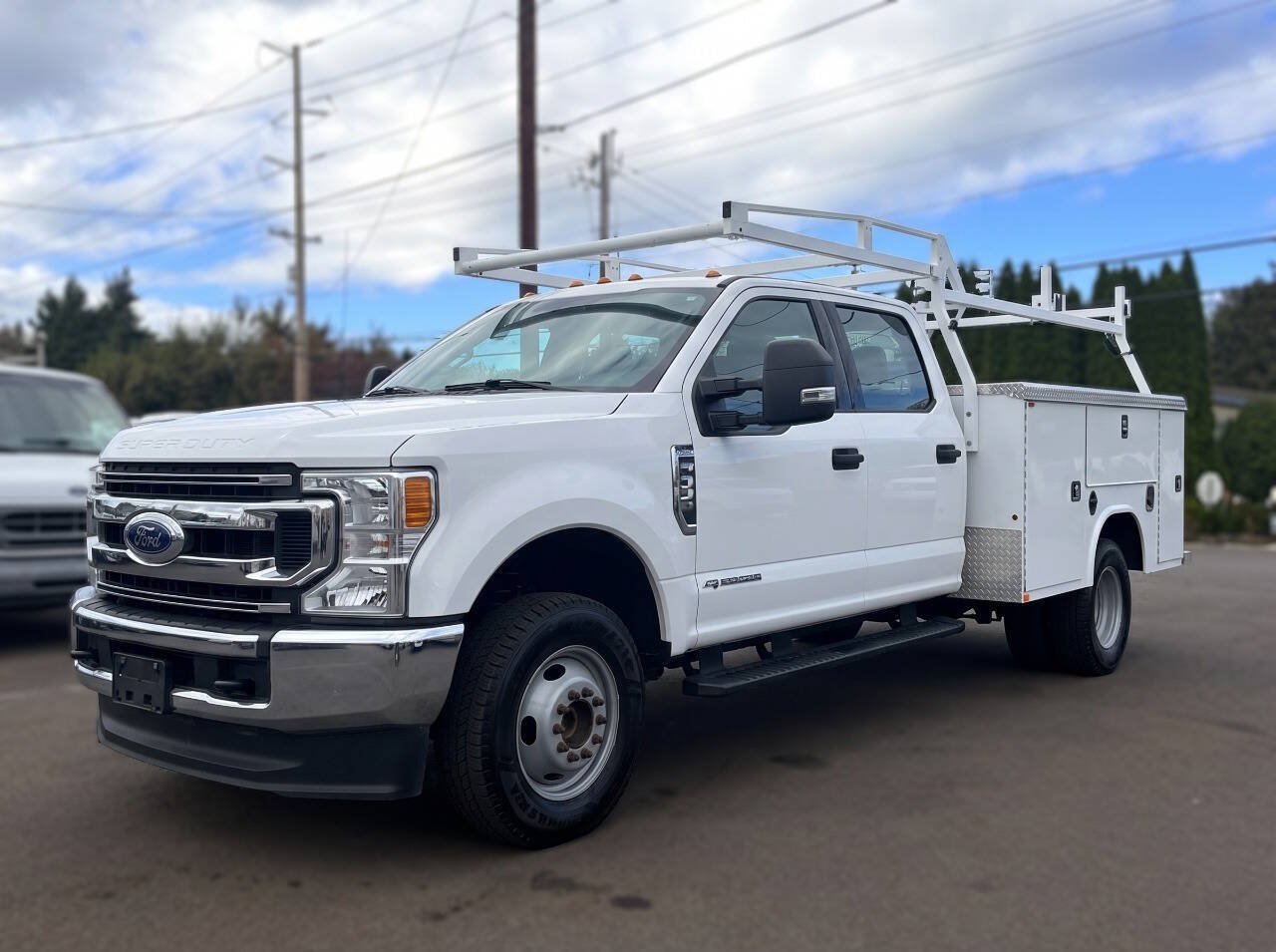 Used 2021 Ford F350 XLT AWD/4WD image 1