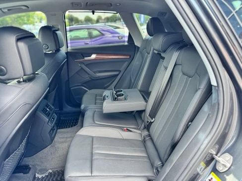 Certified 2023 Audi Q5 2.0T Premium Plus w/ Premium Plus Package AWD/4WD image 48