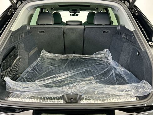 Used 2025 Audi Q5 Premium Plus image 27