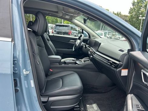 Used 2026 Kia Sportage EX w/ EX Panoramic Sunroof Package AWD/4WD image 18
