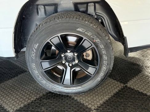 Used 2024 RAM 1500 Big Horn AWD/4WD image 14