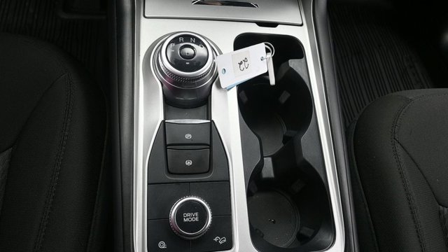 Used 2023 Ford Explorer XLT AWD/4WD image 20