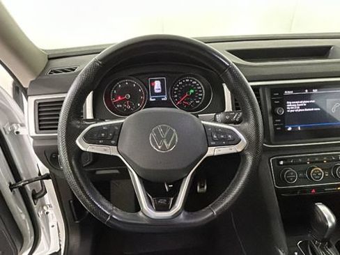 Used 2021 Volkswagen Atlas SE w/ Panoramic Sunroof Package AWD/4WD image 14