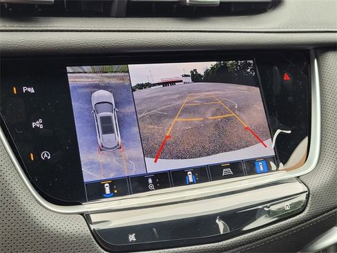 New 2025 Cadillac XT5 Premium Luxury w/ LPO, ONYX Package image 17