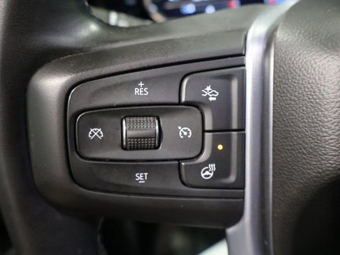 Used 2023 GMC Sierra 1500 SLT image 39