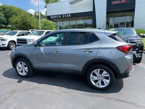 Certified 2024 Buick Encore GX Preferred w/ Comfort Package AWD/4WD image 2