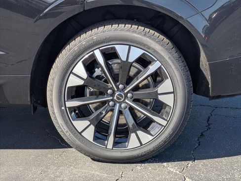 New 2026 Volvo XC60 T8 Plus w/ Protection Package Premier image 6