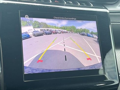 Used 2023 Jeep Grand Cherokee Altitude image 18