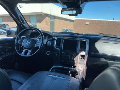 Used 2018 RAM 3500 Laramie Longhorn image 28