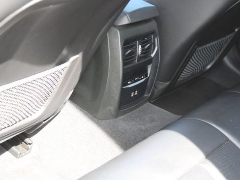 Used 2022 BMW 330e w/ Convenience Package RWD image 39