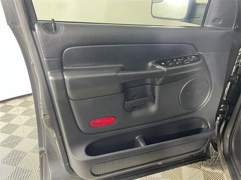 Used 2004 Dodge Ram 2500 Truck SLT w/ Trailer Tow Group image 15