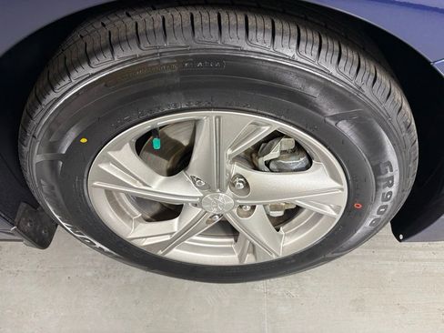 Used 2021 Hyundai Sonata SE w/ Preferred Accessory Package image 13