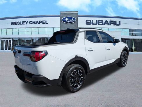 Used 2023 Hyundai Santa Cruz SEL Premium image 5