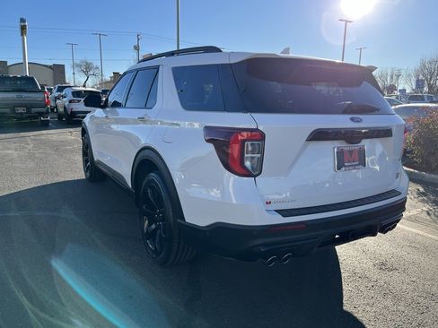 Used 2022 Ford Explorer ST w/ Equipment Group 401A image 5