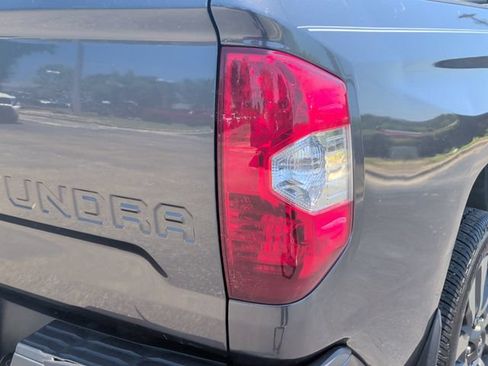 Used 2020 Toyota Tundra Limited w/ Limited Premium Package AWD/4WD image 11