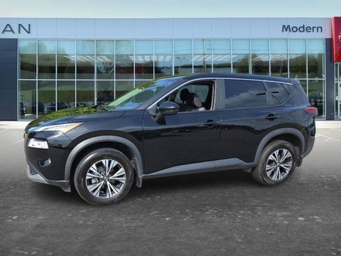 Used 2022 Nissan Rogue SV AWD/4WD image 1