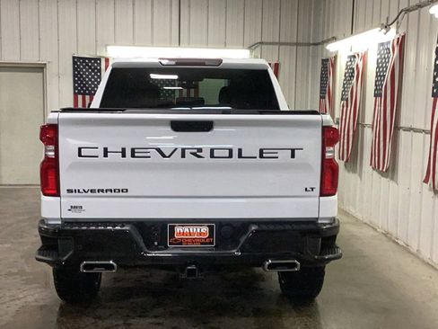 Used 2022 Chevrolet Silverado 1500 LT Trail Boss w/ Safety Package image 5