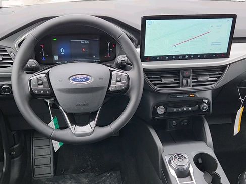 New 2025 Ford Escape PHEV image 8