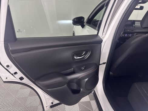 Certified 2024 Honda HR-V Sport image 18
