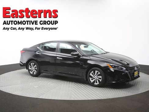 Used 2023 Nissan Altima 2.5 S FWD image 47