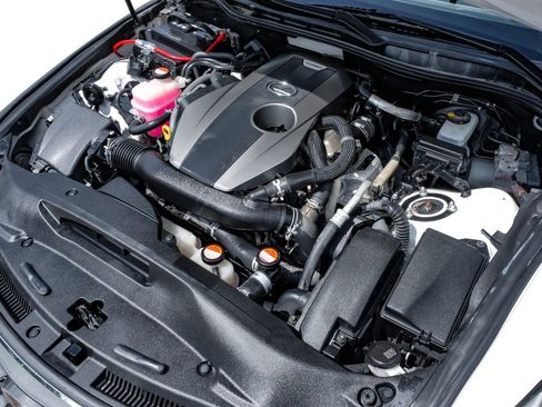 Used 2016 Lexus IS 200t RWD image 53