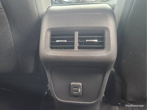 Used 2021 Chevrolet Equinox LT FWD image 42