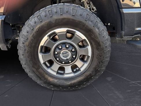 Used 2024 Ford F250 Platinum w/ Tremor Off-Road Package AWD/4WD image 14