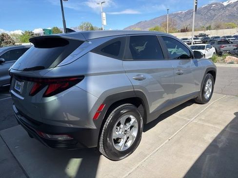 Used 2024 Hyundai Tucson SE AWD/4WD image 4