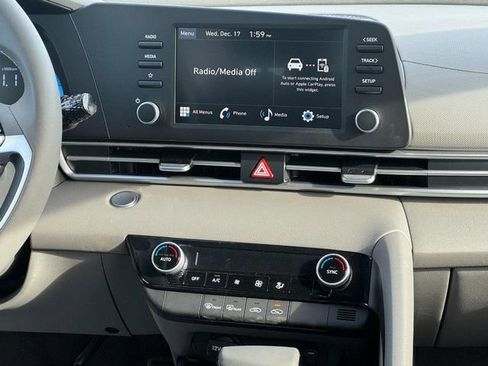 New 2026 Hyundai Elantra Sport image 9