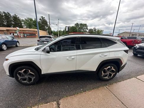Used 2023 Hyundai Tucson SEL w/ Convenience Package AWD/4WD image 4